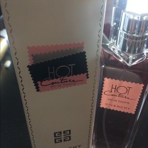 50 mls Hot Couture new in box authentic
